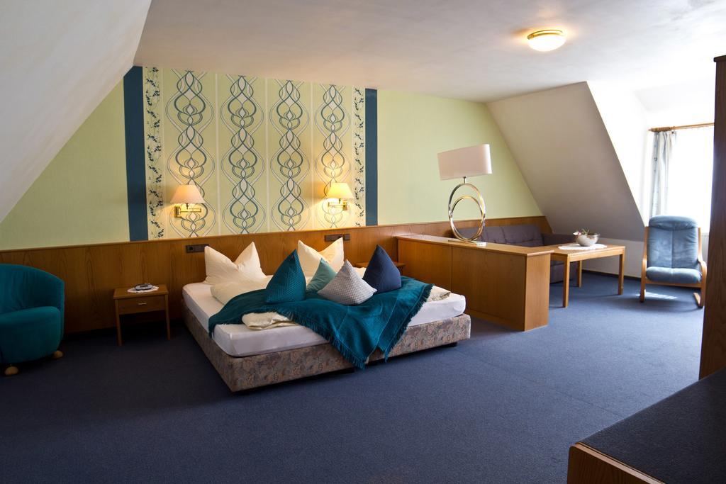 Hotel Berg Dannenfels Room photo